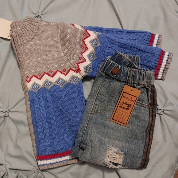 Toddler Boy's Sweater and Jeans Set - Picture 5 of 5